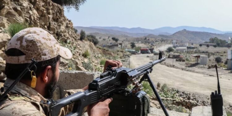 Dështojnë bisedimet e paqes mes talibanëve dhe Pakistanit, armëpushimi mbetet në fuqi