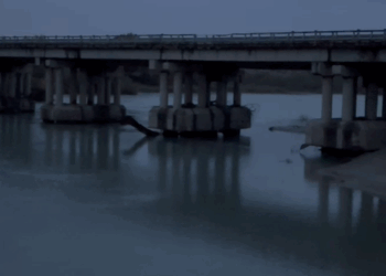 Lumi Vjosa rrezikon të dalë nga shtrati, Bashkia e Vlorës përforcon argjinaturën