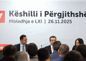 Albin Kurti rizgjidhet kandidat i Vetëvendosjes për kryeministër pa asnjë votë kundër