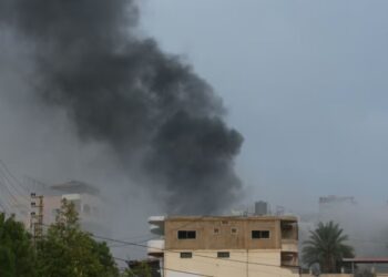 Izraeli kryen sulme ajrore në Liban, në shënjestër objektivat e lidhur me Hezbollahun