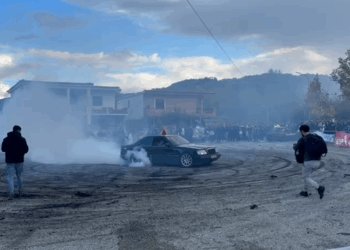 Festimet e 29 Nëntorit në Mallakastër: drifte dhe koncert në qendër të qytetit