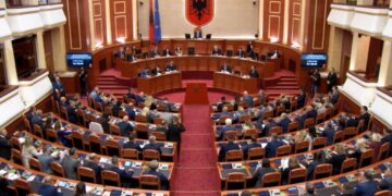 Kuvendi seancë maratonë, shqyrtohet në parim projekt-buxheti i vitit 2026 dhe paketa fiskale