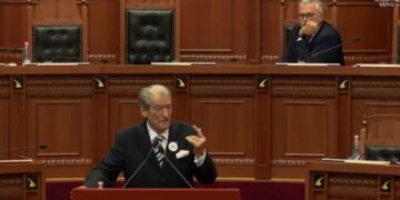 Bëri deklarata fyese ndaj ambasadorit të BE, PS kërkon përjashtimin e Berishës nga Kuvendi