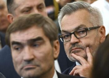 Sulmohet ambasadori polak në Rusi