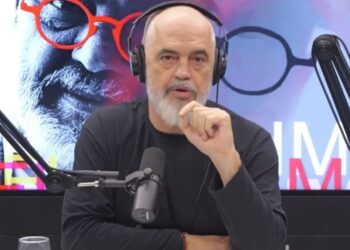 “Rritja e pagës minimale do të vazhdojë deri në fund të mandatit”/ Rama në podcastin “Flasim”