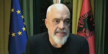 Rama jep lajmin e mirë: Nga 1 janari paga minimale 500 euro. Brenda mandati shkon në 700 euro