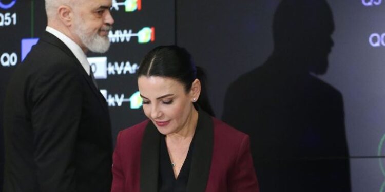 “A do ta zbatoni vendimin e GJKKO për Ballukun, apo do të sfidoni drejtësinë?”Pyetet para samitit