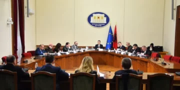 “Balluku”, anëtarët e PD kërkojnë mbledhje të Këshillit të Imunitetit të premten