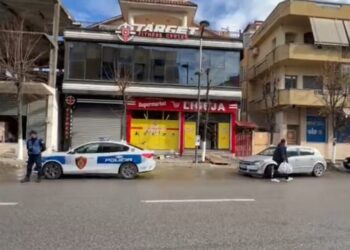 Plagosja e biznesmenit me th*kë në Kavajë, FOTO nga vendi ku ndodhi ngjarja