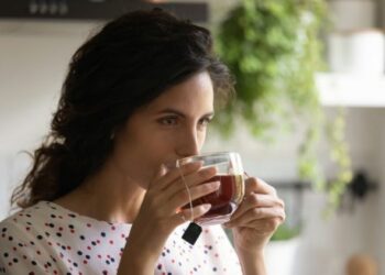 Një pije e ngrohtë që kardiologët e konsiderojnë të mirë për zemrën