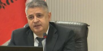 Adnan Xholi prezanton platformën: Prokurorët janë “pre” e sulmeve të padrejta