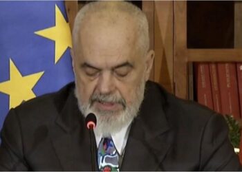 Vlora 5 ditë pa ujë/ “Pajisjet mbajtën-mbajtën dhe plasën”, Rama ia faturon problemet opozitës