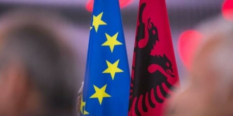 Këshilli i BE miraton konkluzionet për Shqipërinë/ BE: Mirëpresim mbylljen e negociatave