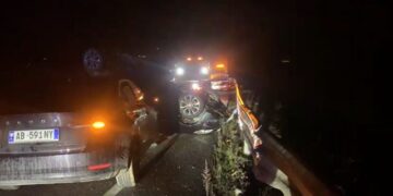 Aksident i rëndë në Zall-Bastar, 4 të plagosur nga përplasja e dy makinave