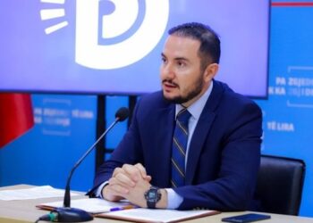 PD mbledh Këshillin Kombëtar, Salianji shpjegon arsyen se pse nuk është i pranishëm