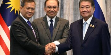 Tajlanda dhe Kamboxhia bien dakord për bisedime për t’i dhënë fund konfliktit vdekjeprurës