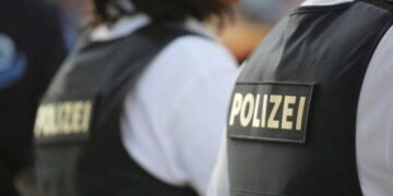 Tentuan t’i iknin policisë, aksidentohen rëndë dy shqiptarët në Gjermani