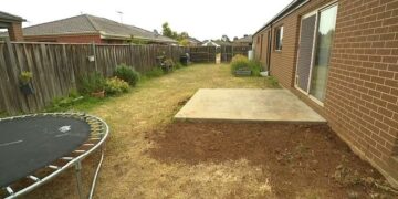 Australi: Eshtrat e një fëmije 18-mujor shqiptar gjenden në një varr të cektë