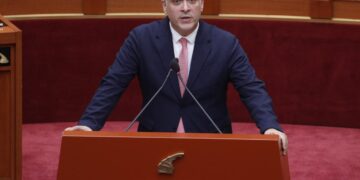 GJK rikthen Ballukun; Blushi: Kapja e Kushtetueses dëmton vendin