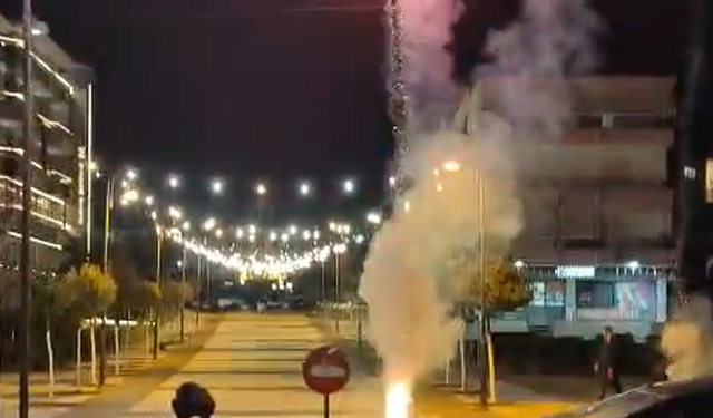 Plasën fishekzjarret në Fier e Lushnje për rikthimin e Ballukut në detyrë