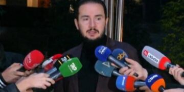 Përfundon mbledhja e Kryesisë së PD, Salianji: Jam i keqardhur që u zhvendos fokusi nga protesta