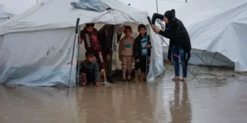 Stuhitë në Gaza vrasin 14 palestinezë, përfshirë 3 fëmijë