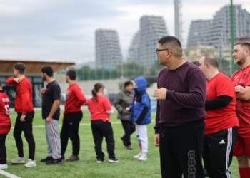Dita Ndërkombëtare e Aftësive të Kufizuara: FSHF dhe SHRFT zhvillojnë aktivitet futbolli
