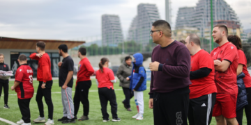 Dita Ndërkombëtare e Aftësive të Kufizuara: FSHF dhe SHRFT zhvillojnë aktivitet futbolli
