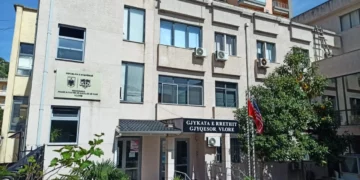 Apartamente, toka dhe makina luksoze, Prokuroria e Vlorës konfiskon mbi 2 mln euro pasuri