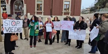 Sërish protestë për banesat në Durrës, preken nga projekti TID në qendrën historike të qytetit