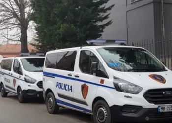 Adoleshenti konfliktohet me 12-vjeçarin, pamjet i publikon në rrjete sociale