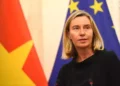 U mor në pyetje për 10 orë , Mogherini mbrojti veten para hetuesve: Procedura ishte transparente