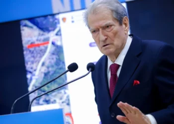 “AKSHI, agjenci e varur direkt nga kryeministri ”,Berisha: Me emrat e Ermal Beqirit dhe Gerond Meçes