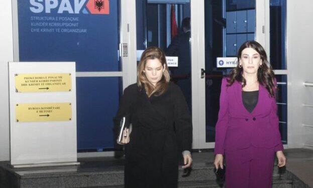 Ja akuzat për Ergys Agasin dhe drejtoreshën e AKSH-it. Masa sigurie për disa zyrtarë