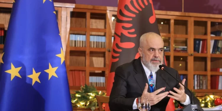 “Kemi raketa Javelin dhe tre anije patrulluese”, Rama: Kemi sot ushtrinë më të mirëpaguar,