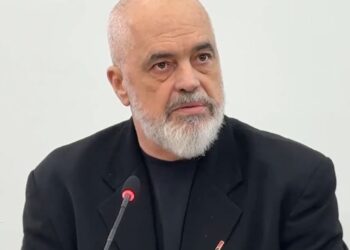 “15 mln euro shtesë mbështetje për barnat në Onkologjik”/ Rama: Do vazhdojmë të rrisim pagat