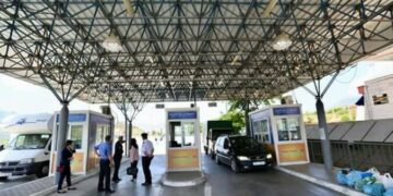 Protesta e fermerëve grekë, bllokohet aksi Kakavijë–Janinë