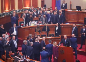 Niko Peleshi: Institucionet e Republikës janë vlerë e përbashkët, jo arena për beteja