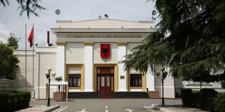 Nga interpelanca me Ramën tek zgjedhja e Avokatit të Popullit, sot seancë plenare