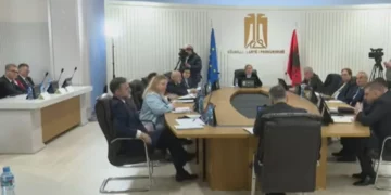 “Nëse të votoj sot dhe vij në zyrën tënde për çështje personale…”/ Xholi anëtares së KLP