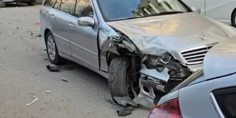 Aksident zinxhir në Vlorë, përplasen pesë automjete/ Nuk raportohet për të lënduar