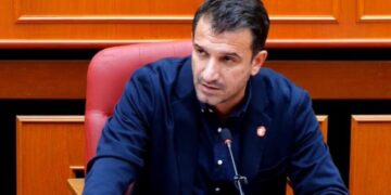 Erion Veliaj kërkon lirinë/ Kryebashkiaku depoziton kërkesë për zëvendësim të masës së sigurisë