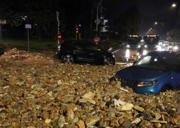 Moti i keq në Greqinë/ Humb jetën një grua dhe roja bregdetare. Si ndodhën tragjeditë?