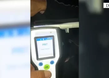 Tentoi të korruptonte punonjësin e policisë, arrestohet 43-vjeçari në Durrës