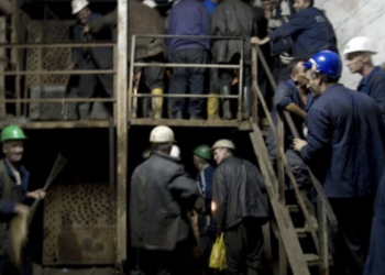 Pas 12 orësh të bllokuar, dalin minatorët e Trepçës