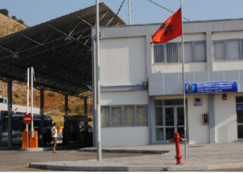 Greva e kamionistëve të Maqedonisë së Veriut rrezikon qarkullimin e mallrave në Ballkan