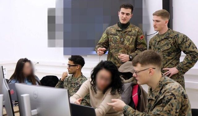 Shqipëria dhe ShBA zgjerojnë bashkëpunimin në kapacitetet kibernetike ushtarake