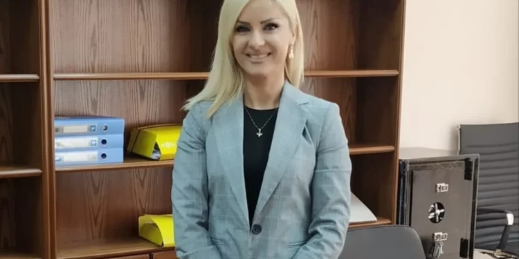 Gjykata Kushtetuese kaloi në seancë plenare çështjen ndaj ish-gjyqtares , Enekelda Kapedani.