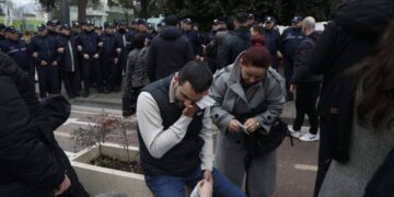 Adriatik Lapaj sërish në telashe, procedohet. 4 aktivistë të “Shqipëria bëhet” në pranga. Akuzat