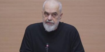 Përmbytjet/ Rama pranon problemet me hidrovoret e kanalet, plan për flotë ndërhyrjeje